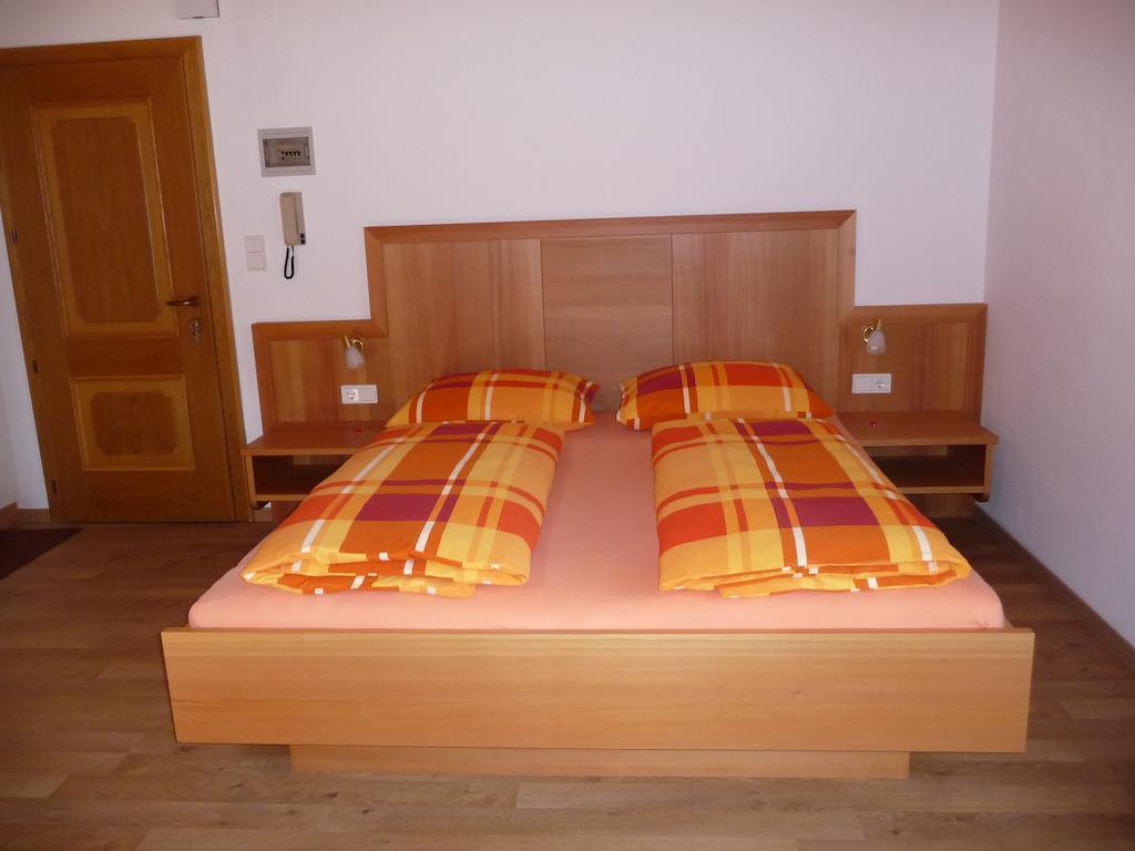 Apartments Ferdigg San Lorenzo di Sebato Eksteriør bilde